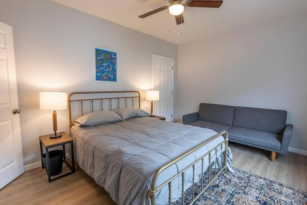 Urban Oasis Easy City Access Brand New Pittsburgh Stati Uniti